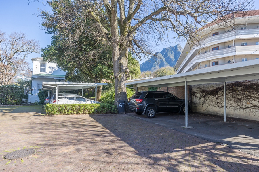 To Let 2 Bedroom Property for Rent in Rondebosch Western Cape